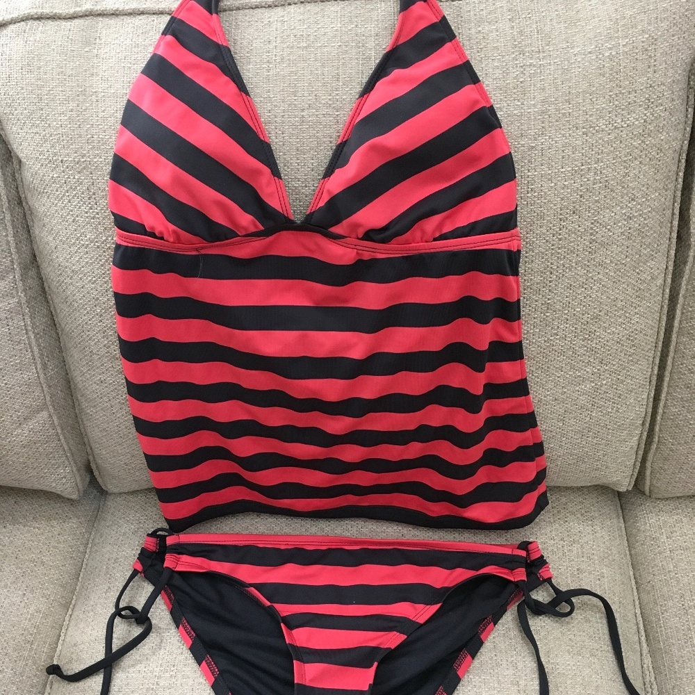 2 piece swimsuit